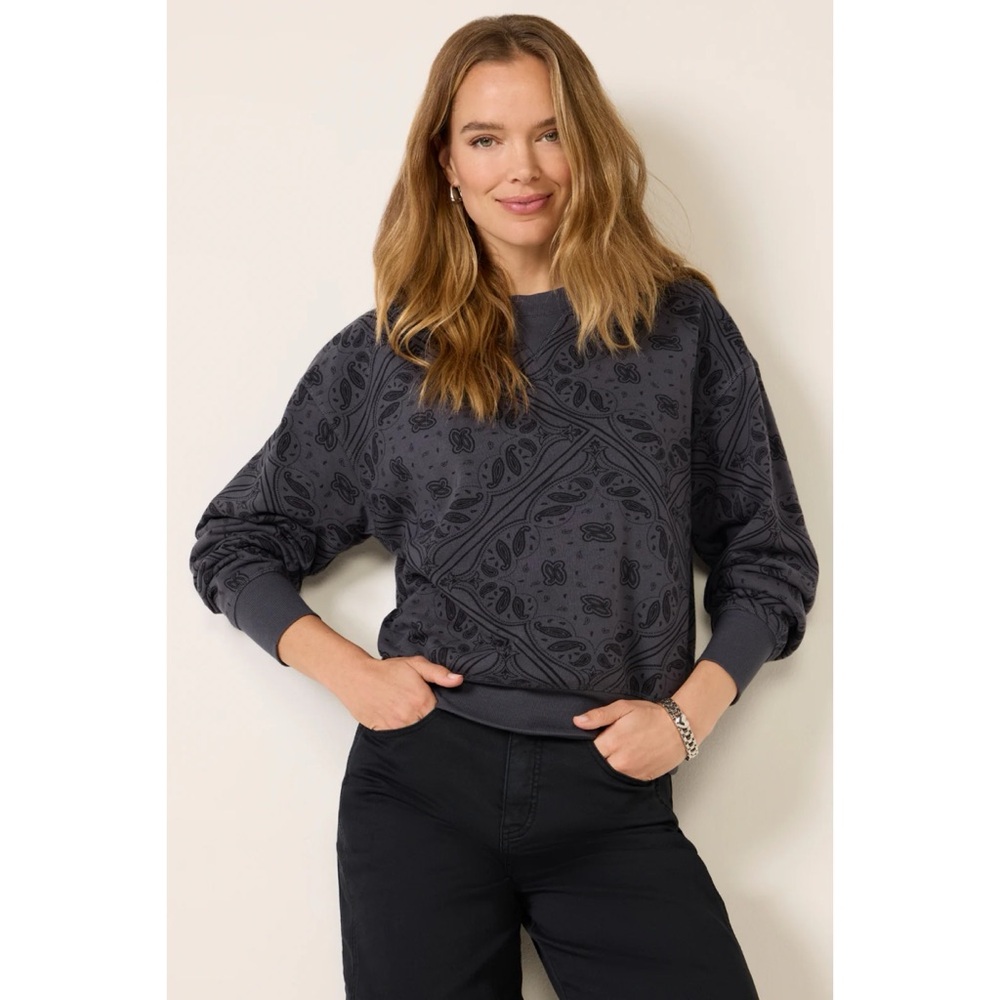 Evereve Bandana Crewneck Sweatshirt XS